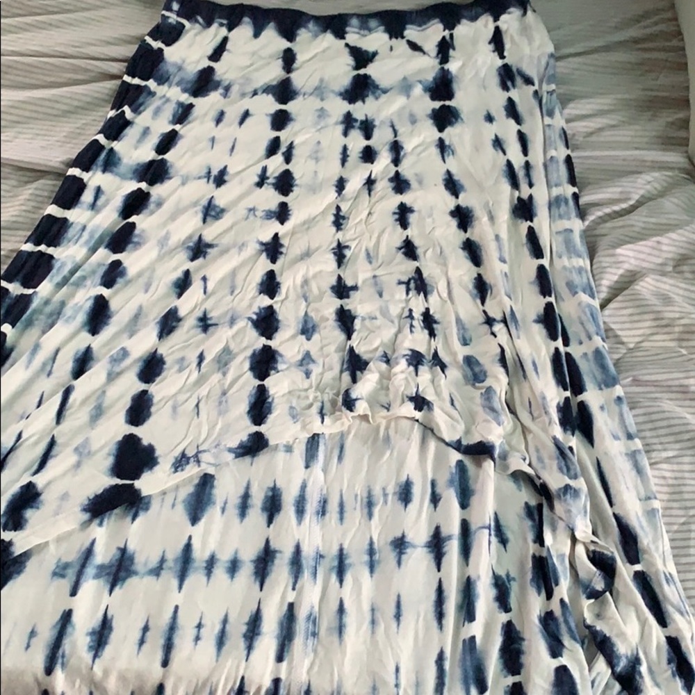 Tye dyed blue and white skirt